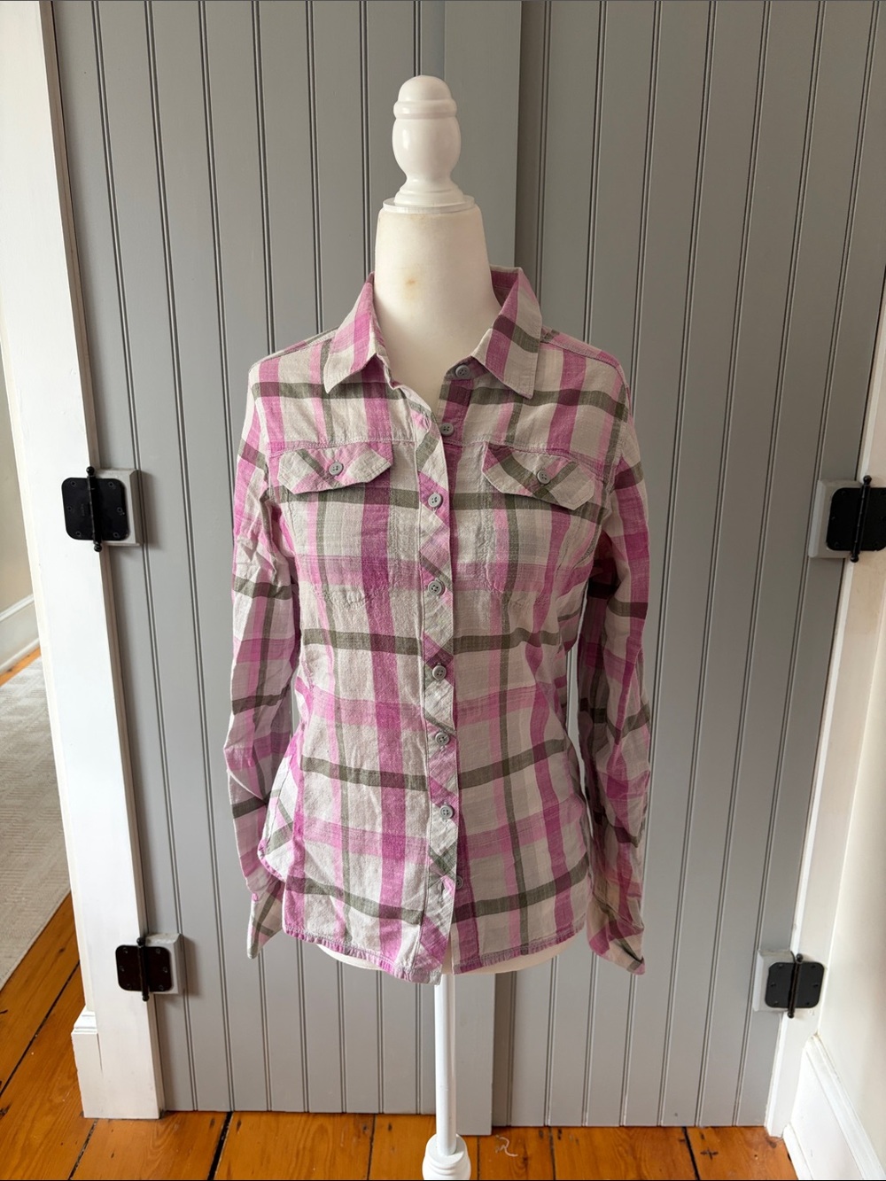 Columbia Pink White Green Plaid Button-Up Blouse